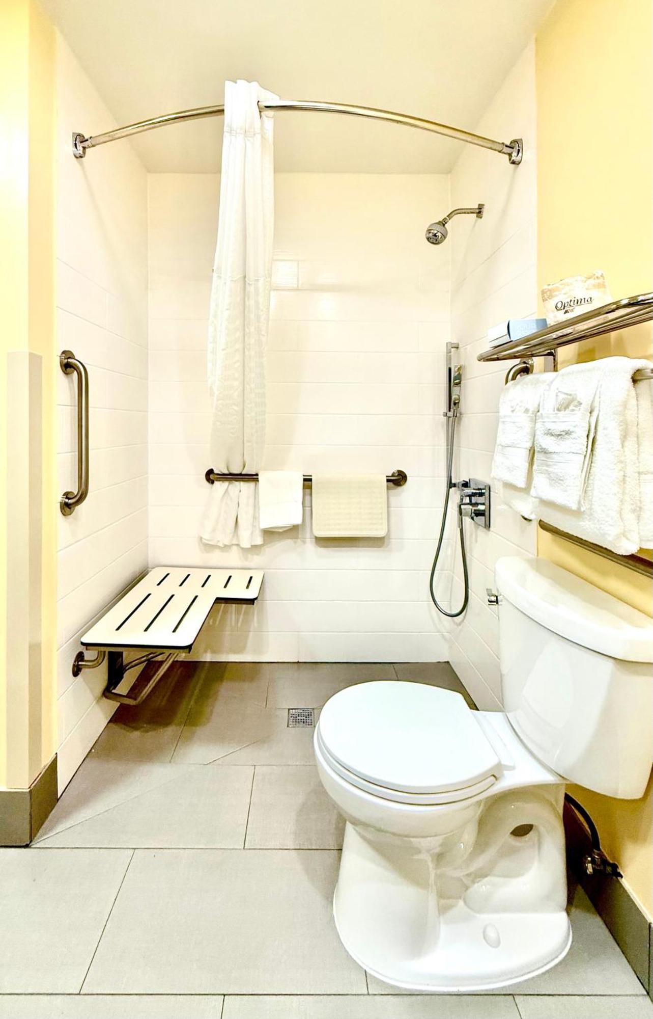 Hotel Days By Wyndham Angeles Lax/venicebch/marina Delray 2*
