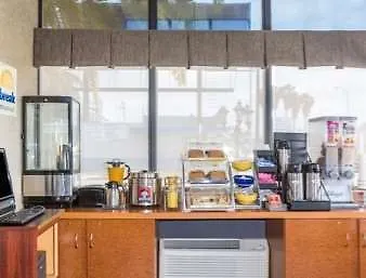 Days Inn By Wyndham Los Angeles Lax/Venicebch/Marina Delray 