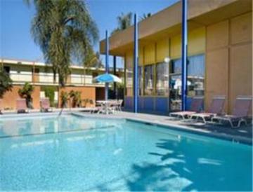 Days By Wyndham Angeles Lax/venicebch/marina Delray Hotel 2*