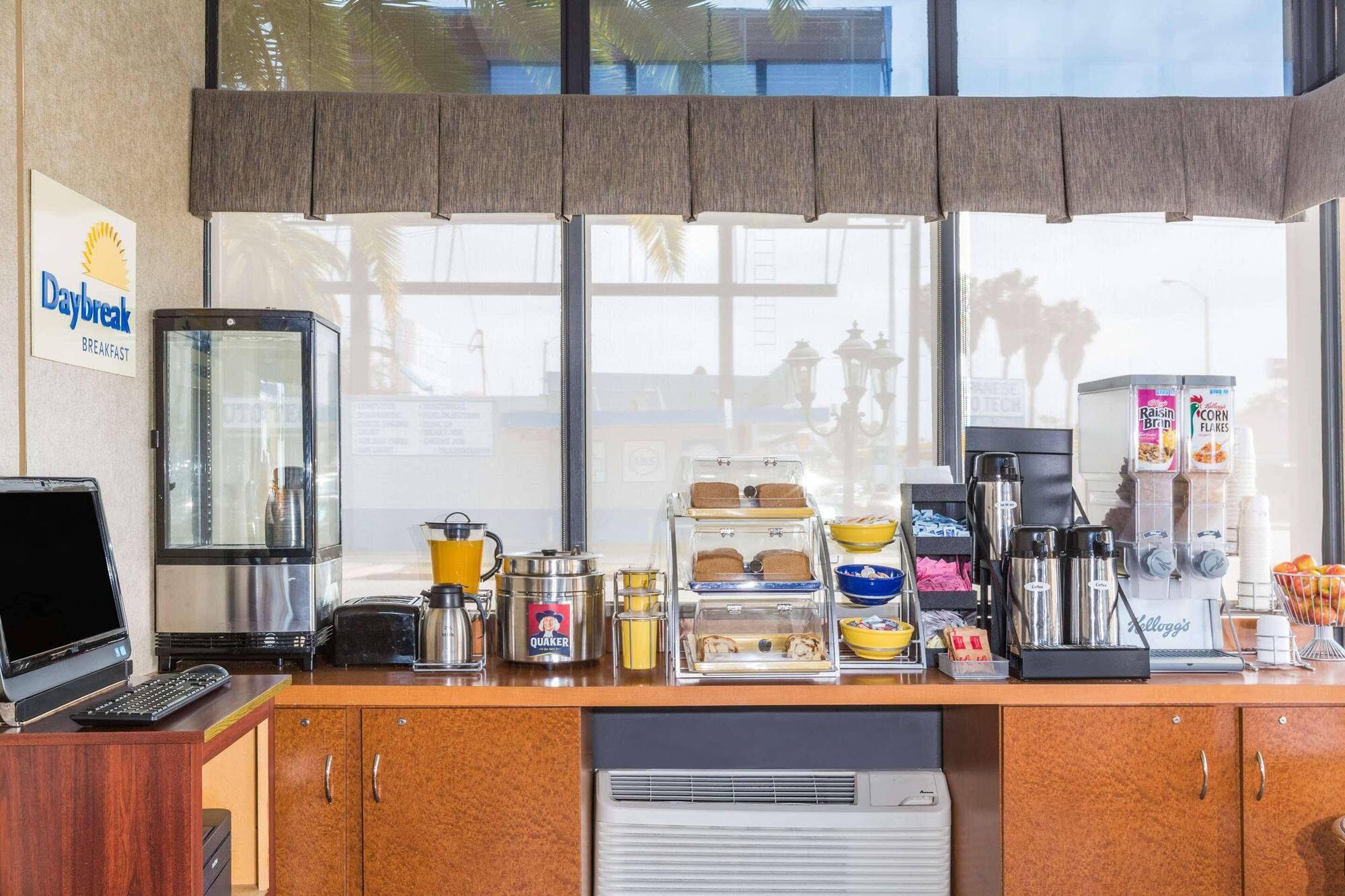 Days By Wyndham Angeles Lax/venicebch/marina Delray 2* Inglewood