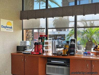 Hotel Days By Wyndham Angeles Lax/venicebch/marina Delray 2*